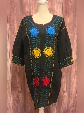 Authentic Mexican Button Front Embroidered Tunic with Balloon Sleeves